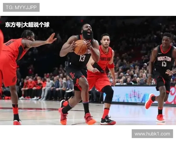 利拉德三分提升拉开防守空间 打造球队关键得分点