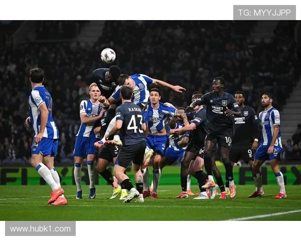 切尔西大规模引援效果争议显现，对球队赛季表现及稳定性形成考验