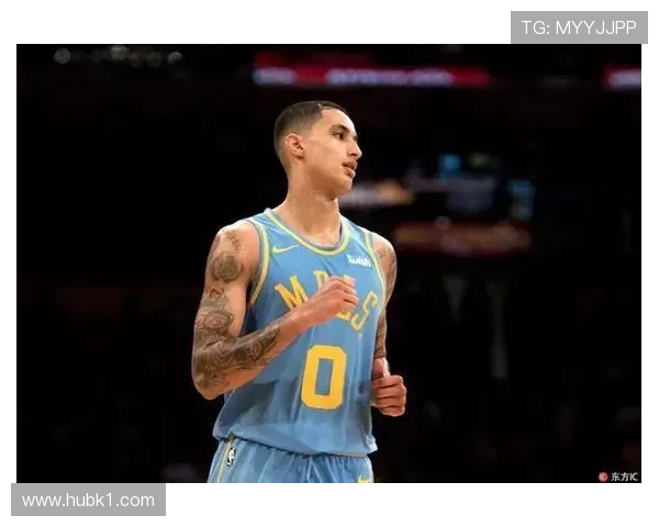 库兹马挡拆提升效率胜过比尔持球单打